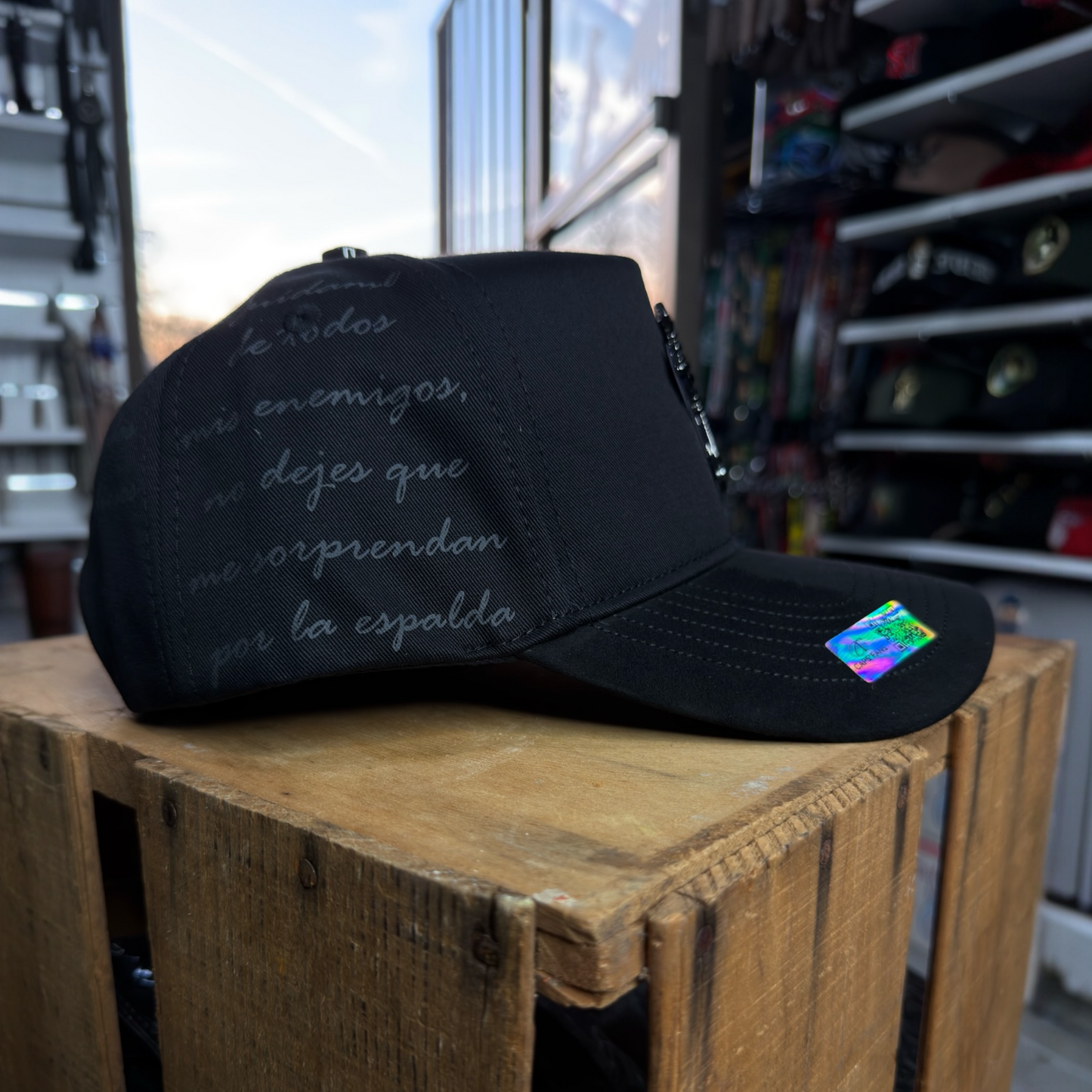Capfans Black cross