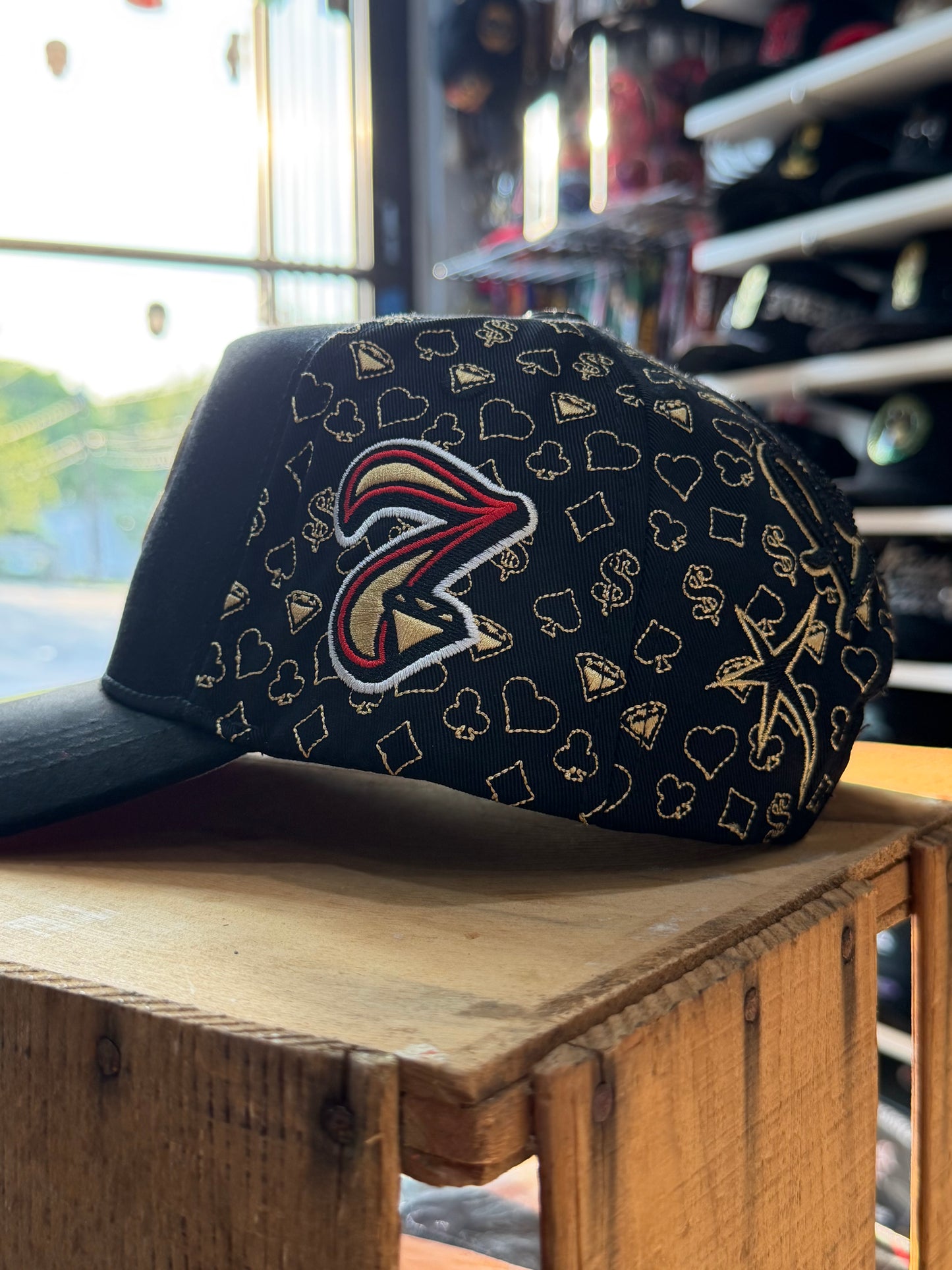 Chava hats Trébol dorado
