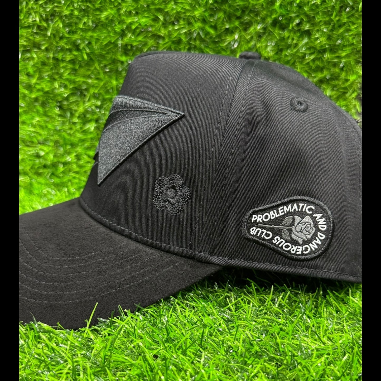 PAPERPLANE BLACK SPECIAL EDTION