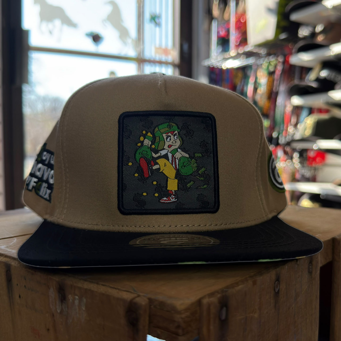 La Office Chavo Feliz Brown