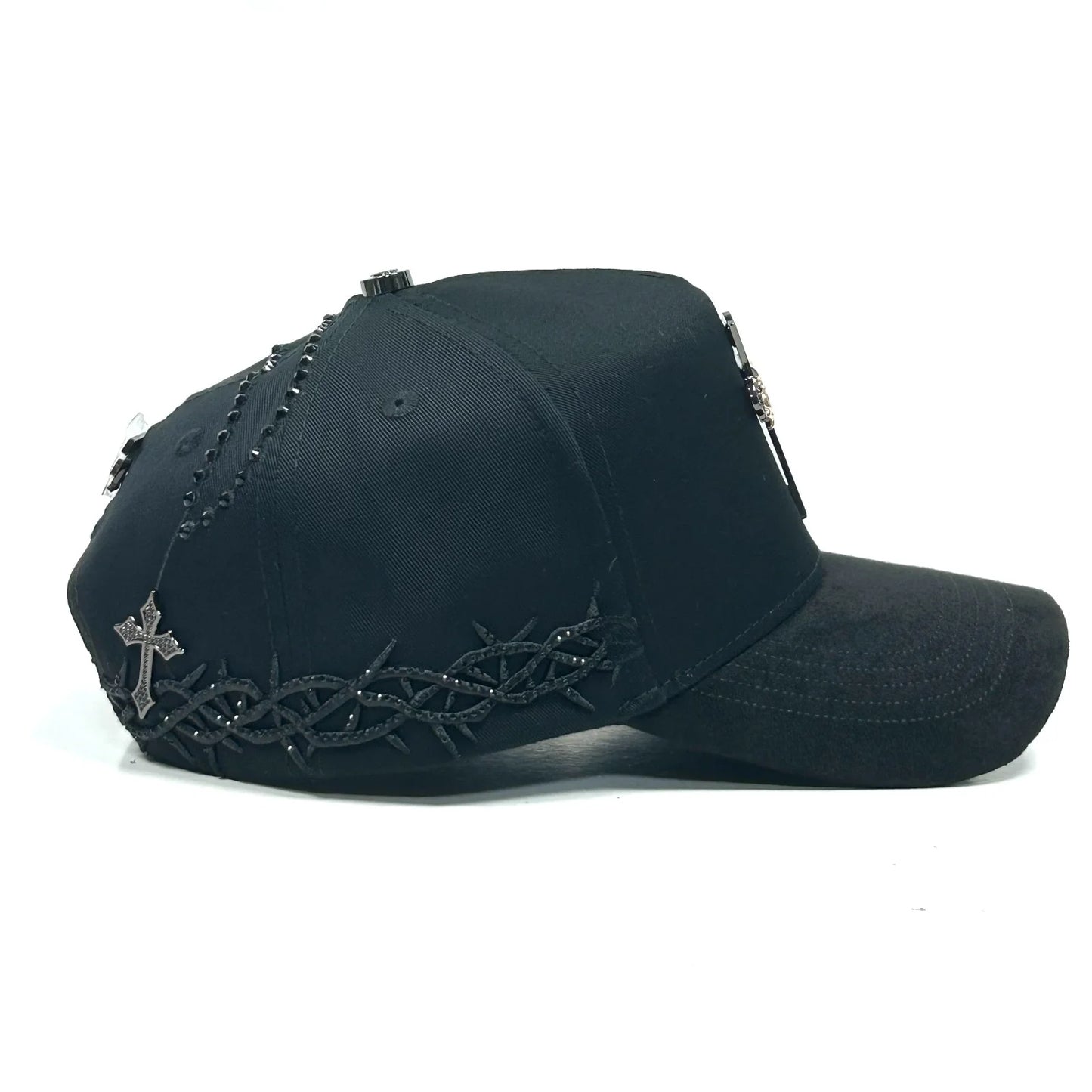 CRUZ  all black