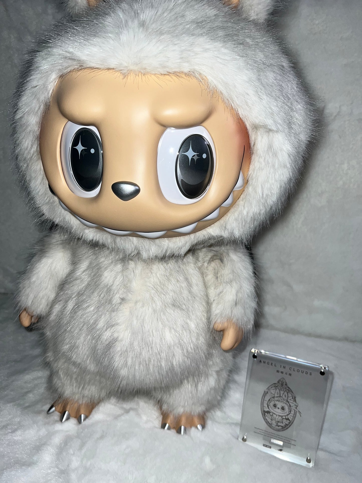 THE MONSTERS - ANGEL IN CLOUDS Vinyl Face Doll