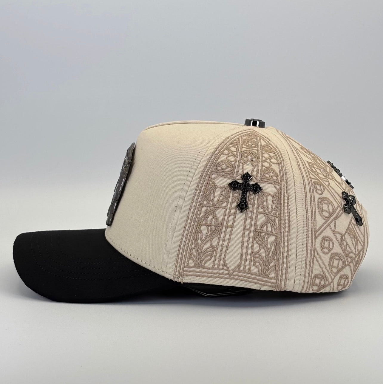 Crown of faith beige