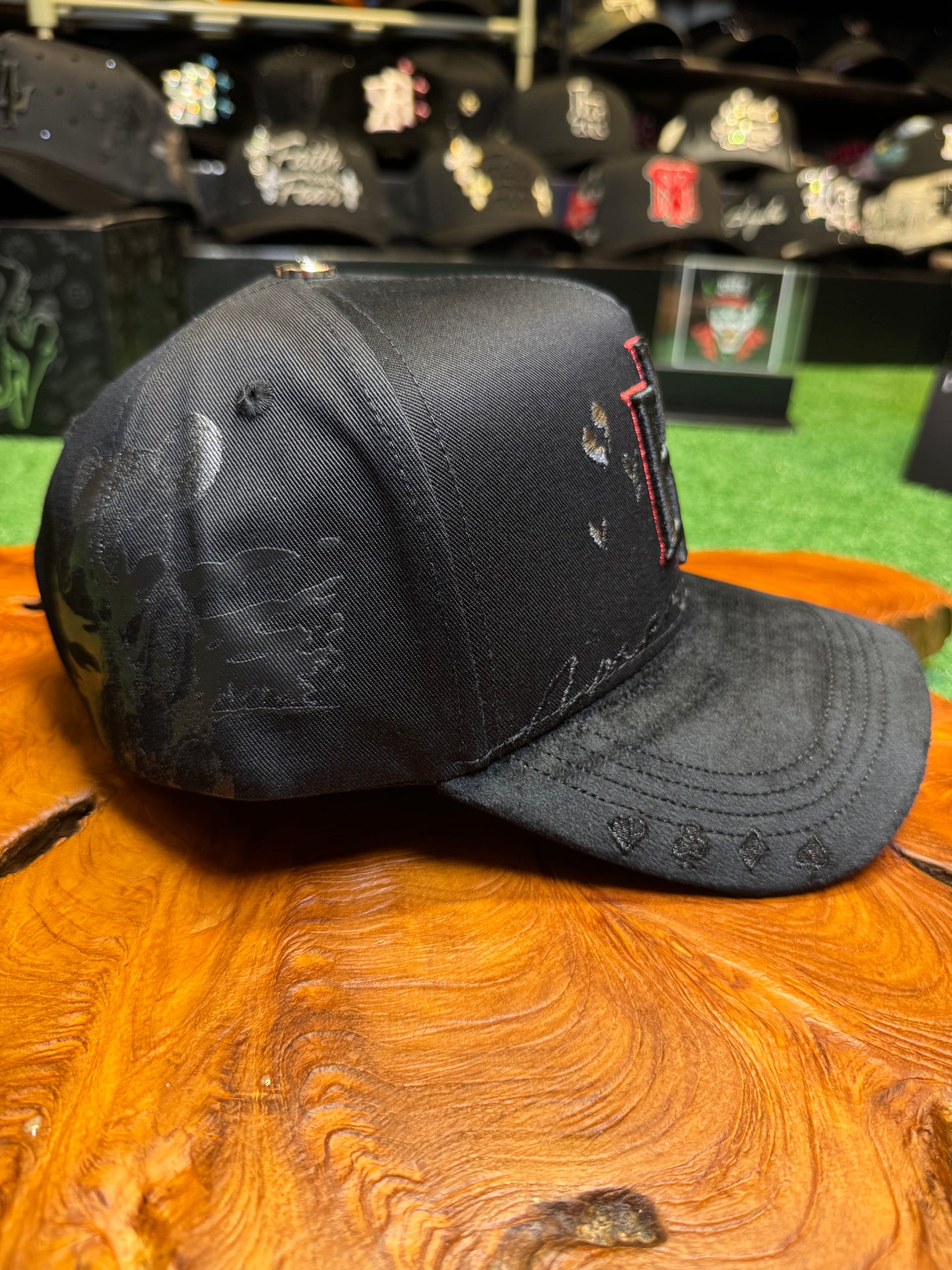 YSRAEL BARAJAS x JJ HATS NEGRA