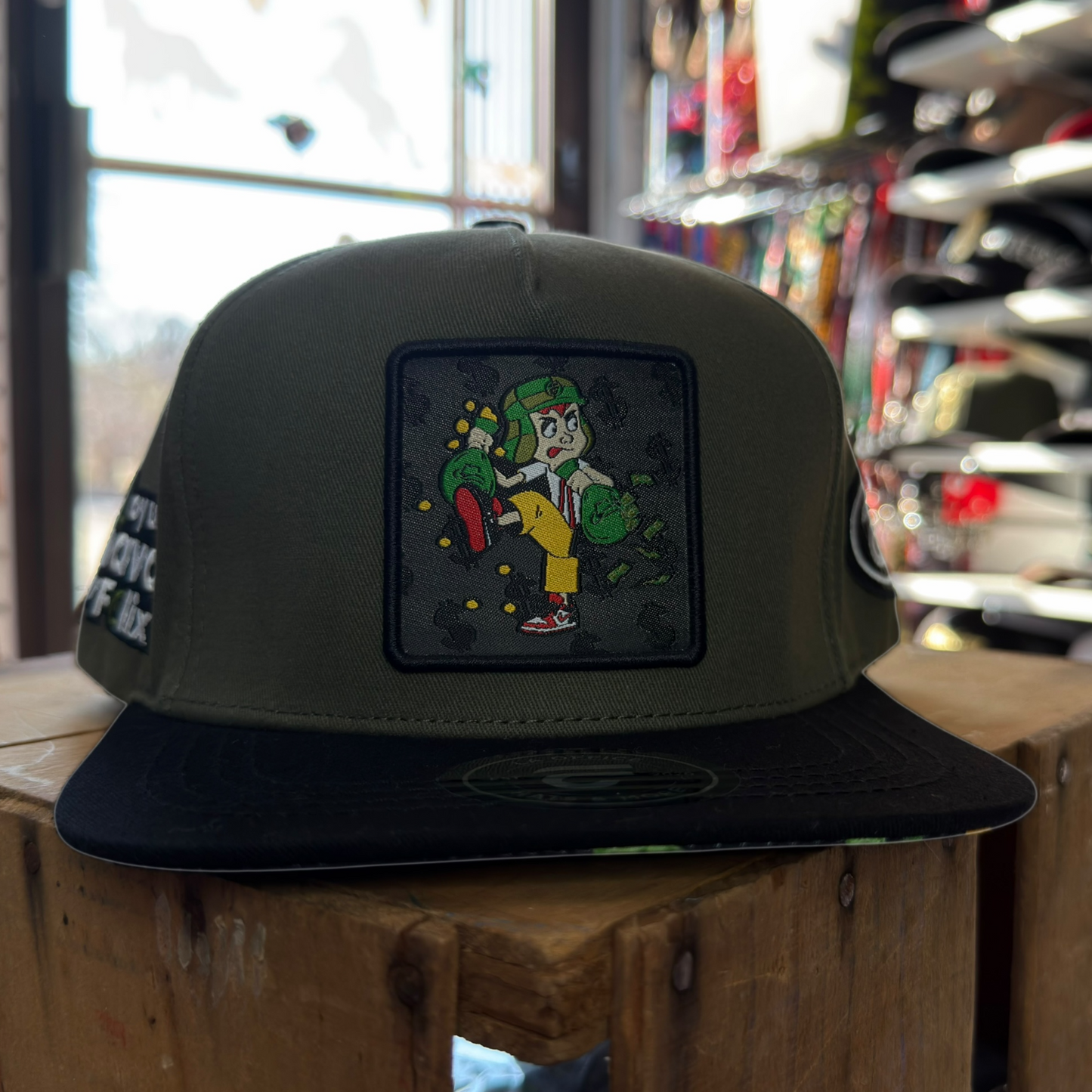 La Office Chavo Felix Verde