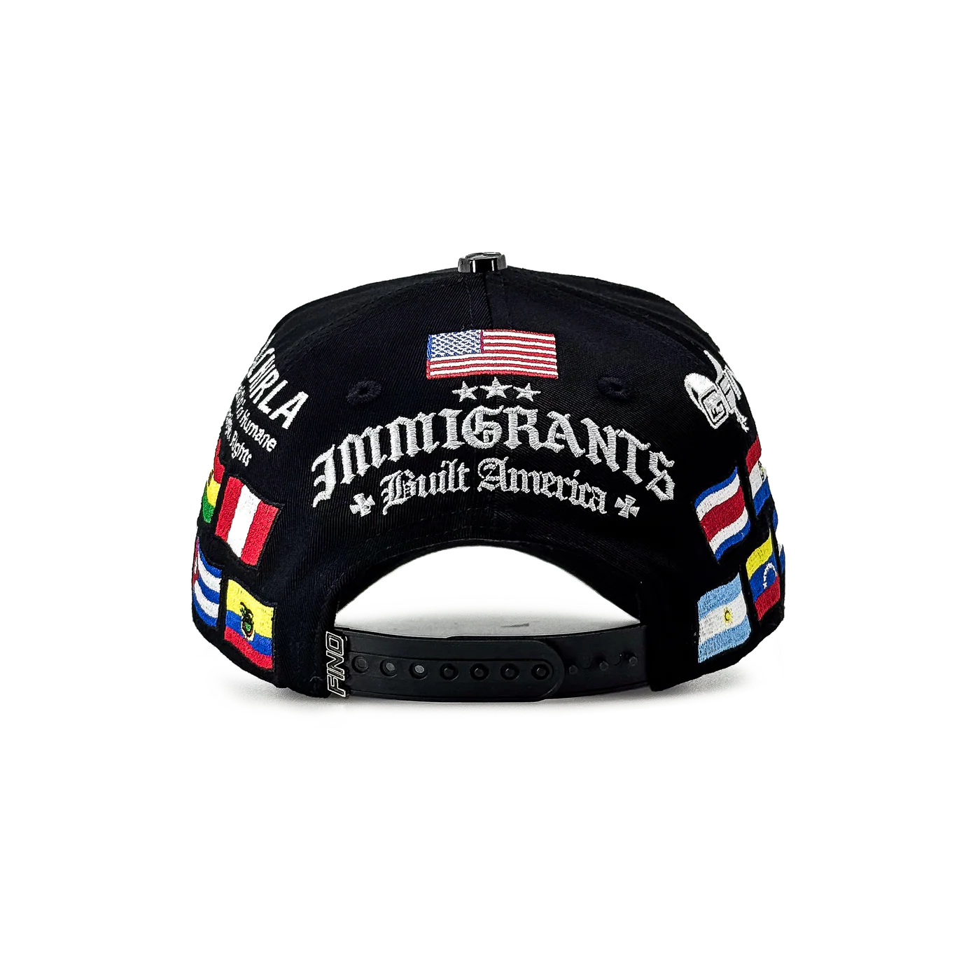 • • •
Raza Unida Snapback (1000
MADE) full set