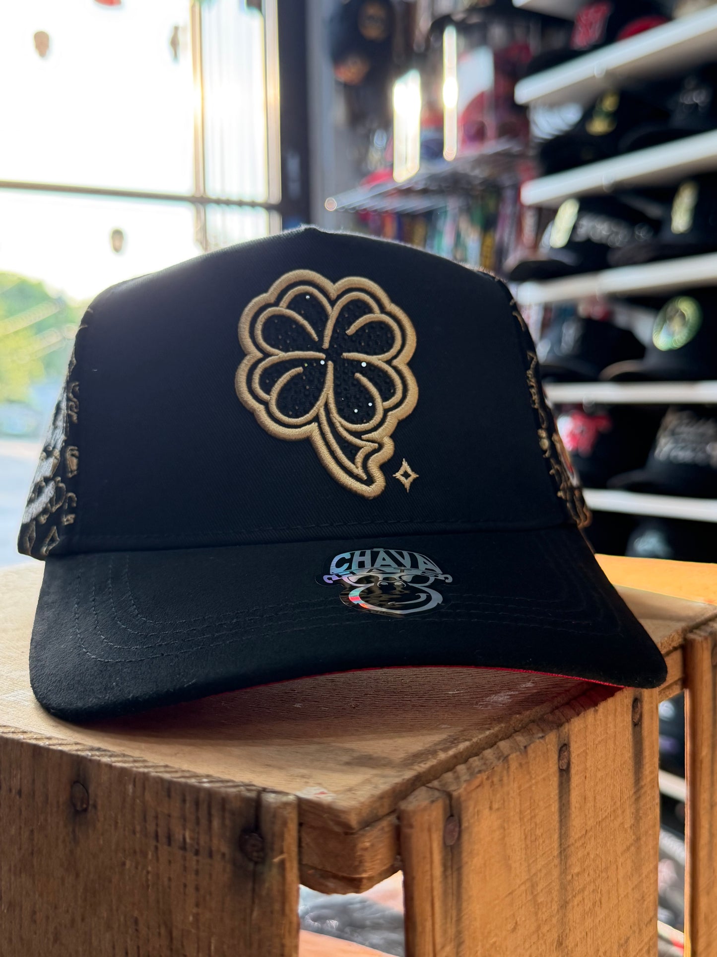 Chava hats Trébol dorado
